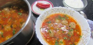 Ciorbă de Perișoare cu Borș Ciorbă de Perișoare cu Borș