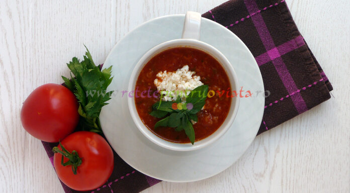 Supa de Rosii cu Orez si Busuioc Supa de Rosii cu Orez si Busuioc