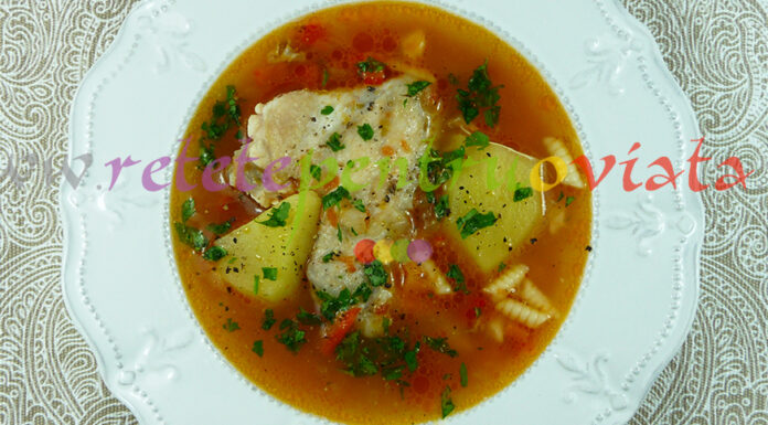 Ciorba de Pui cu Leustean Reteta de ciorba de pui