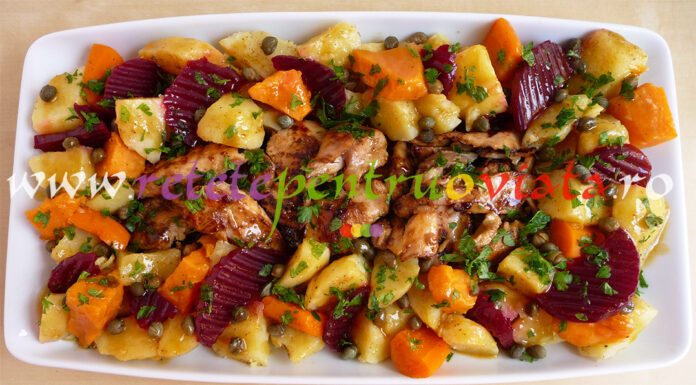 Piept de Pui cu Garnitura de Cartofi si Bacon Piept de Pui cu Garnitura de Cartofi si Bacon