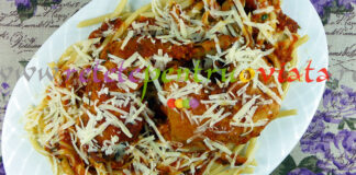 Paste cu Pui si Sos de Rosii Paste cu Pui si Sos de Rosii