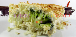 Budinca de Orez cu Legume si Sos Bechamel Budinca de Orez cu Legume si Sos Bechamel