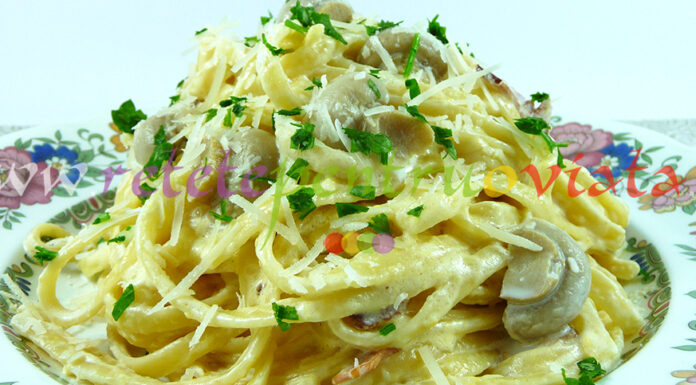 Paste Carbonara cu Smantana si Ciuperci Reteta paste carbonara cu smantana si ciuperci