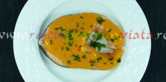 Somon cu Sos de Legume Somon cu sos de legume