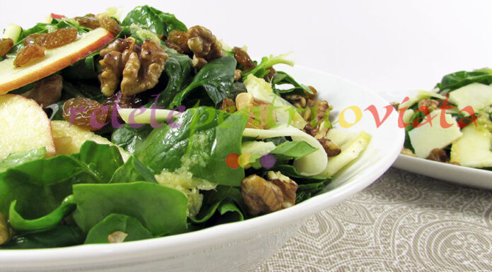 Salata de Spanac cu Para, Mar si Parmezan Salata de Spanac cu Para, Mar si Parmezan