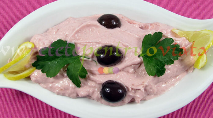 Salata de Icre cu Apa Minerala Reteta salata de icre - retetepentruoviata.ro