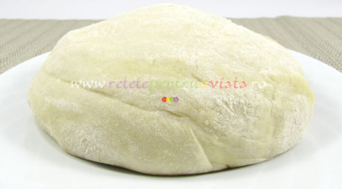 Aluat de Placinta Simplu si Rapid Aluat de Placinta Simplu si Rapid