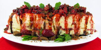 Parfait cu Iaurt, Capsuni si Biscuiti cu Ciocolata Parfait cu Iaurt, Capsuni si Biscuiti de Ciocolata