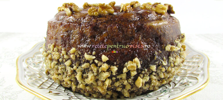 Reteta Prajitura cu Nuca si Ciocolata (Karidopita)