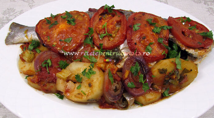 Peste la Cuptor cu Cartofi si Rosii Peste la Cuptor cu Cartofi si Rosii