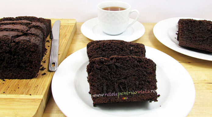 Chec cu Ciocolata Neagra Chec cu Ciocolata Neagra