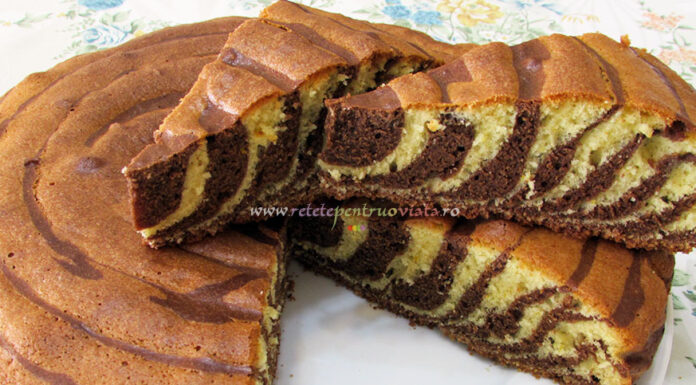 Chec Marmorat cu Cacao si Portocala Chec Marmorat cu Cacao si Portocala