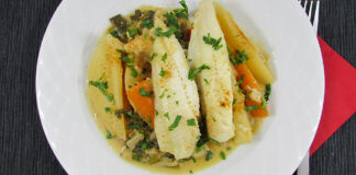 Peste cu Legume si Lamaie Reteta Peste cu Legume