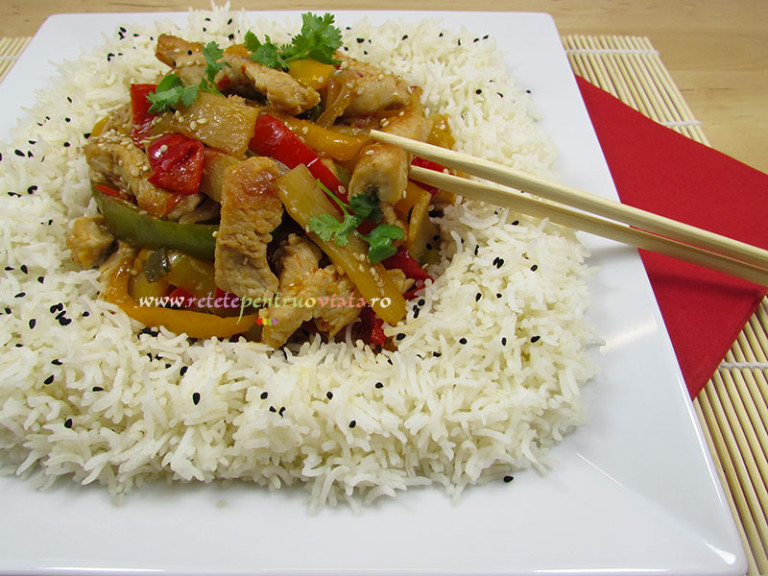 Pui Chinezesc cu Orez ⋆ Retete Pentru O Viata