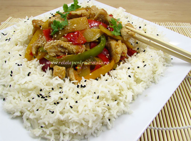 Pui Chinezesc cu Orez ⋆ Retete Pentru O Viata