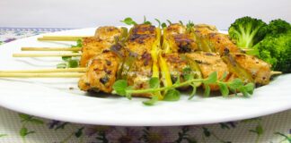 Frigarui de Somon la Gratar Reteta Frigarui de Somon la Gratar - retetepentruoviata.ro