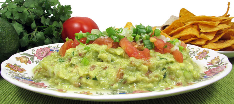 Guacamole (Pasta de Avocado) Guacamole (Pasta de Avocado)
