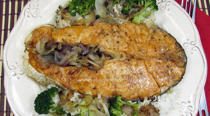 Somon la Cuptor cu Orez si Broccoli Reteta Somon la Cuptor cu Orez si Broccoli