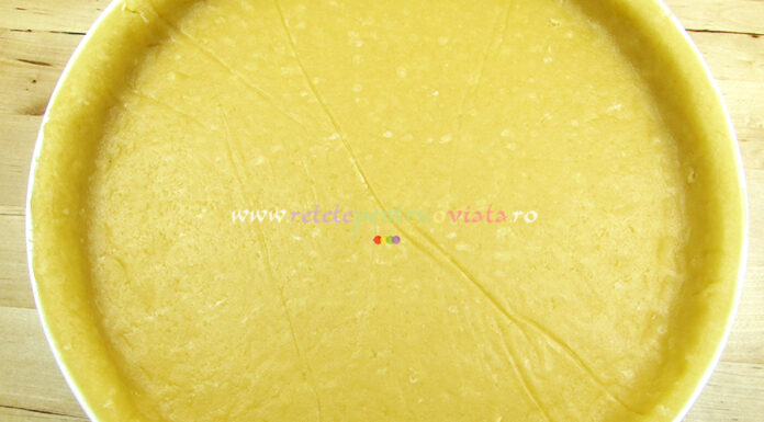 Aluat de Tarta (Crusta pentru Tarta) Reteta Pas cu Pas Reteta de Aluat de Tarta - Crusta pentru Tarta