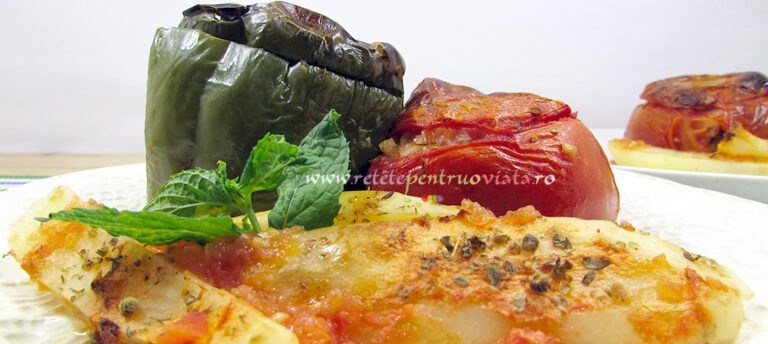 Rosii Umplute cu Orez la Cuptor