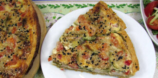 Tarta cu Dovlecei si Sunca Reteta Tarta cu Dovlecei si Sunca Presata