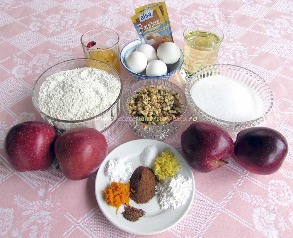 Ingrediente pentru reteta de chec cu mere cu nuci
