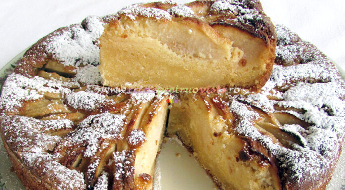 Chec Englezesc cu Mere Caramelizate Chec Englezesc cu Mere Caramelizate