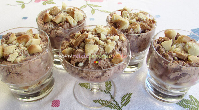 Crema Mousse de Ciocolata Crema Mousse de Ciocolata poza 6