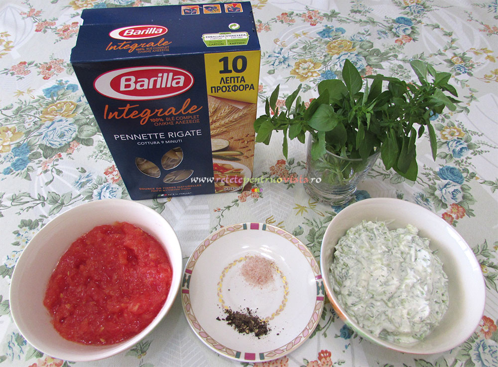 Ingrediente pentru salata de paste cu sos de iaurt