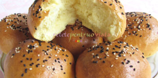 Chifle de Casa cu Lapte si Unt Chifle de Casa cu Lapte si Unt