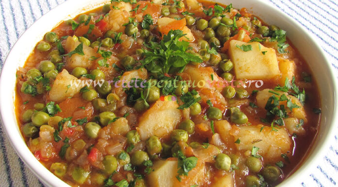 Mancare de Cartofi cu Mazare de Post Mancare de Cartofi cu Mazare de Post