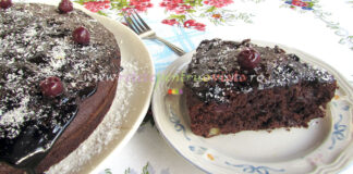 Negresa de Post cu Visine si Glazura Negresa de Post cu Visine si Glazura