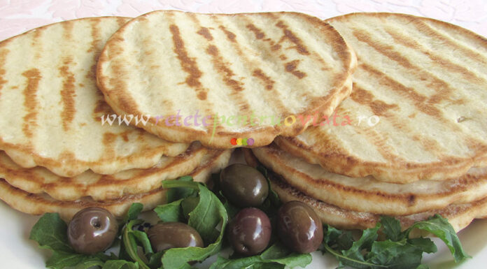 Pita Greceasca Coapta pe Tigaie Pita Greceasca Coapta pe Tigaie