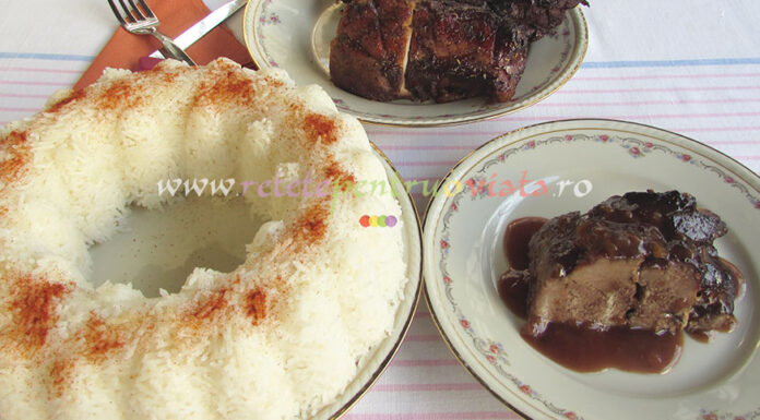 Friptura de Porc la Cuptor cu Sos Friptura de Porc la Cuptor cu Sos