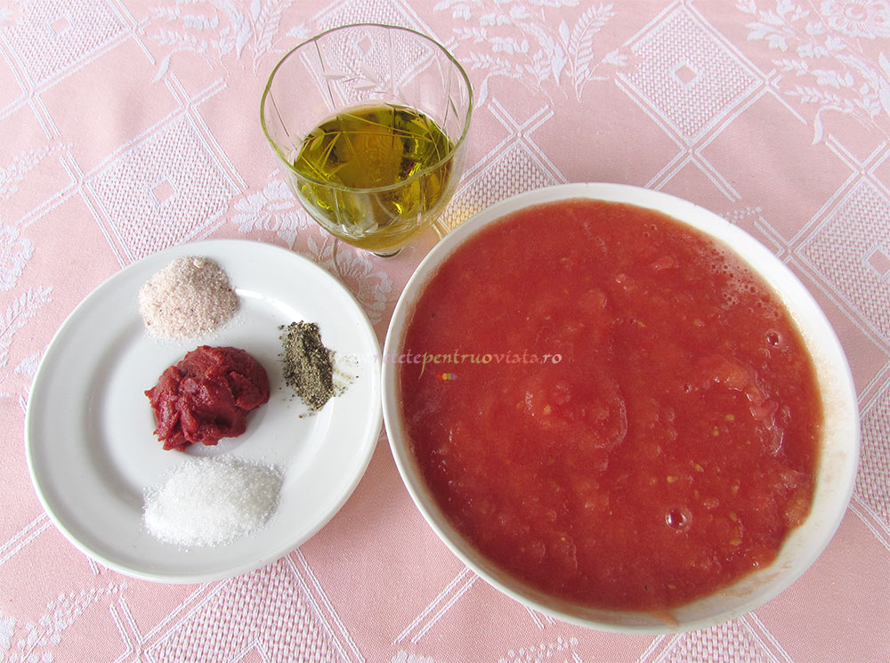 Ingrediente pentru sosul de rosii
