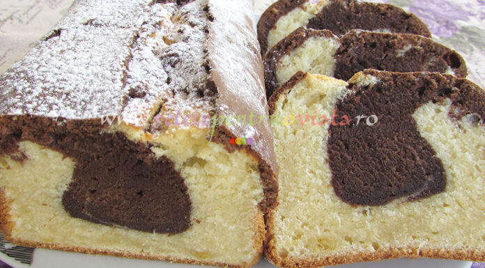 Chec cu Iaurt, Cacao si Lamaie Chec cu Iaurt, Cacao si Lamaie