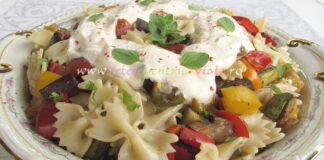 Salata de Paste cu Legume Coapte Salata de Paste cu Legume Coapte