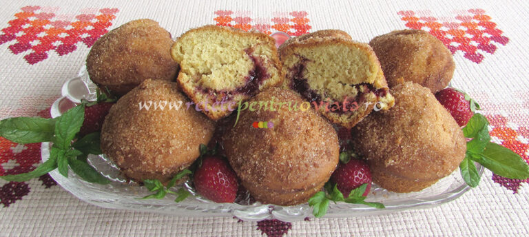 Briose cu Gem de Capsuni