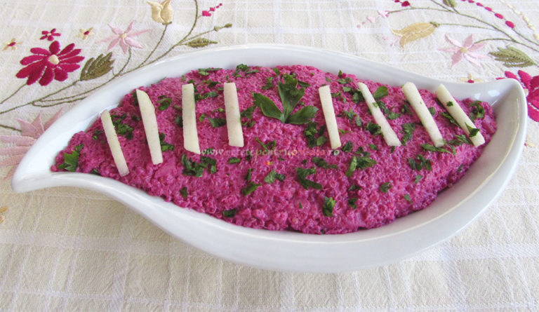 Salata de Quinoa cu Sfecla si Mar
