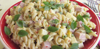 Salata de Paste cu Sunca si Legume Salata de Paste cu Sunca si Legume