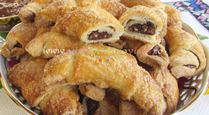 Mini Croissante cu Crema de Ciocolata Mini Croissante cu Crema de Ciocolata poza 11