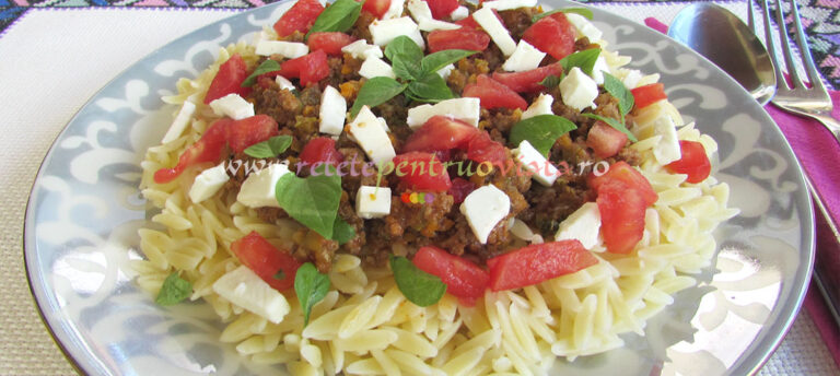 Paste Orzo cu Carne Tocata