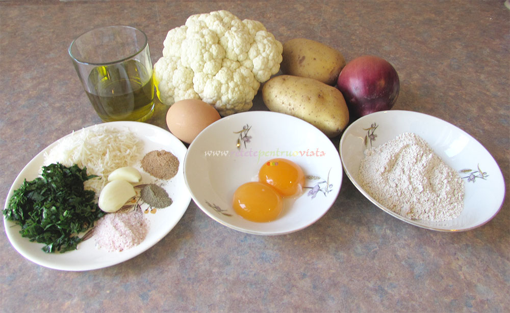 Ingrediente pentru reteta de chiftele de conopida cu cascaval