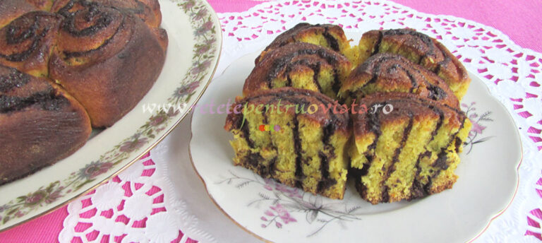 Cozonac Trandafir de Post