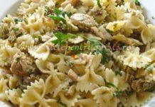 Farfalle cu Ton, Ceapa si Capere Farfalle cu Ton, Ceapa si Capere poza 1