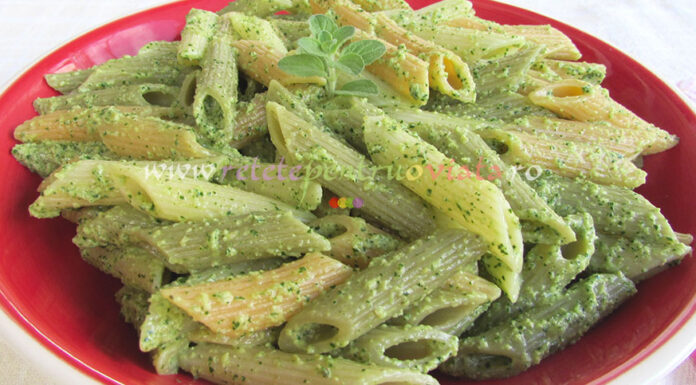 Paste cu Pesto de Patrunjel Paste cu Pesto de Patrunjel
