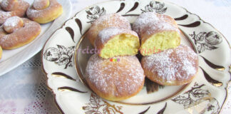 Gogosi Pufoase cu Iaurt la Cuptor Gogosi Pufoase cu Iaurt la Cuptor