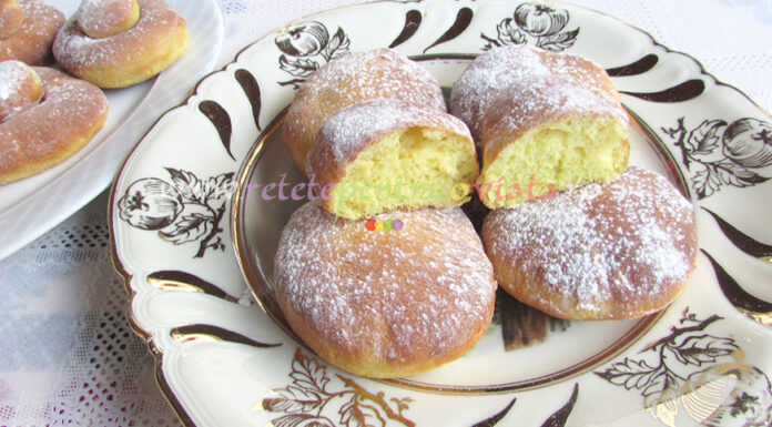 Gogosi Pufoase cu Iaurt la Cuptor Gogosi Pufoase cu Iaurt la Cuptor