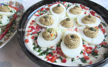 Oua Umplute cu Pate de Ficat Oua Umplute cu Pate de Ficat