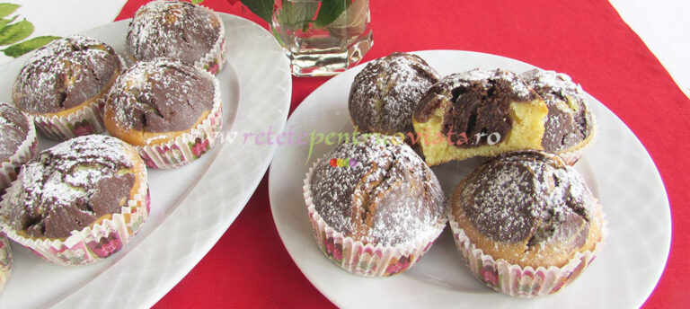 Briose cu Vanilie si Cacao